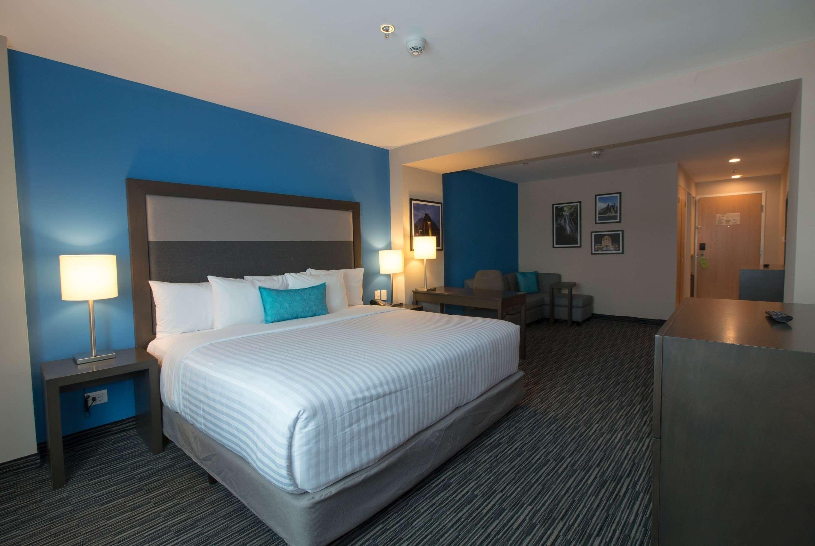 Chn Hotel Monterrey Aeropuerto, Trademark By Wyndham Apodaca Extérieur photo