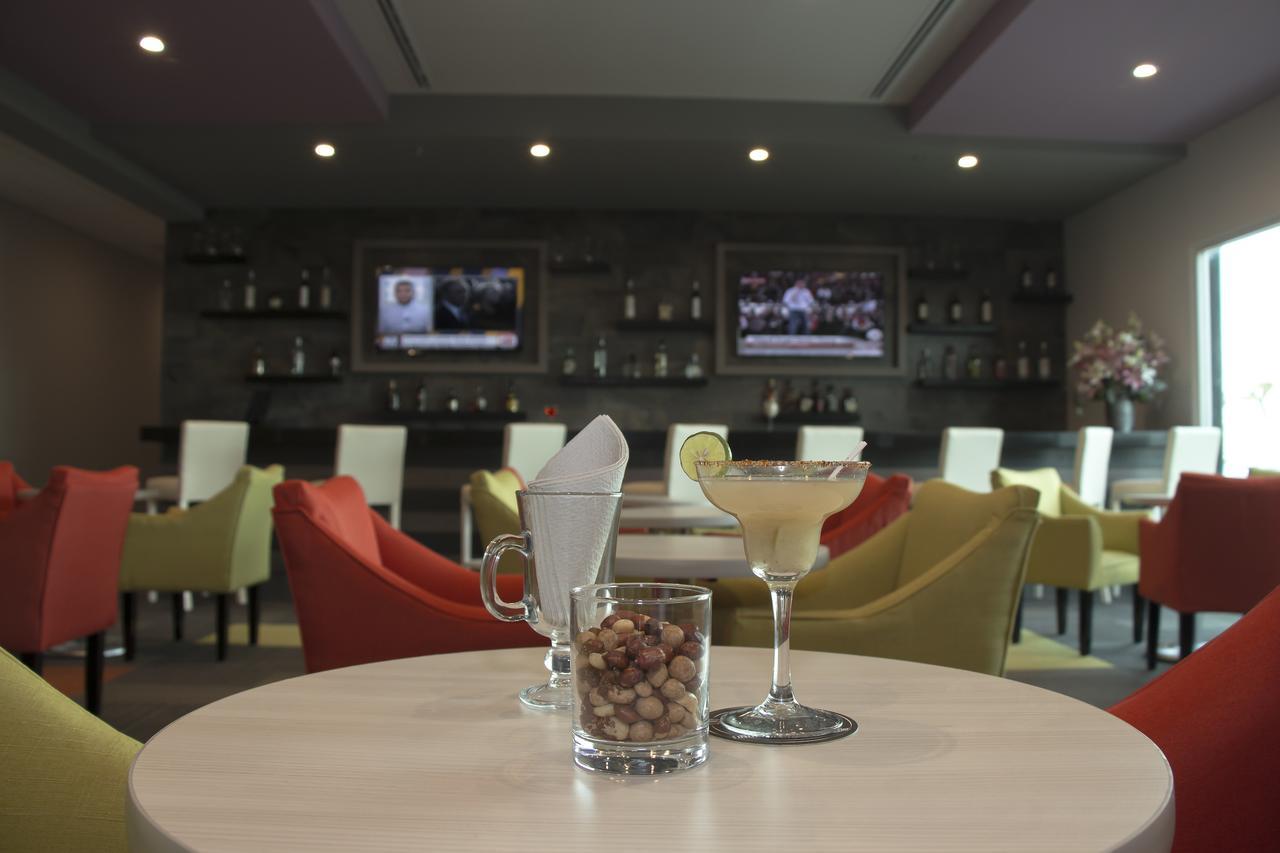 Chn Hotel Monterrey Aeropuerto, Trademark By Wyndham Apodaca Extérieur photo