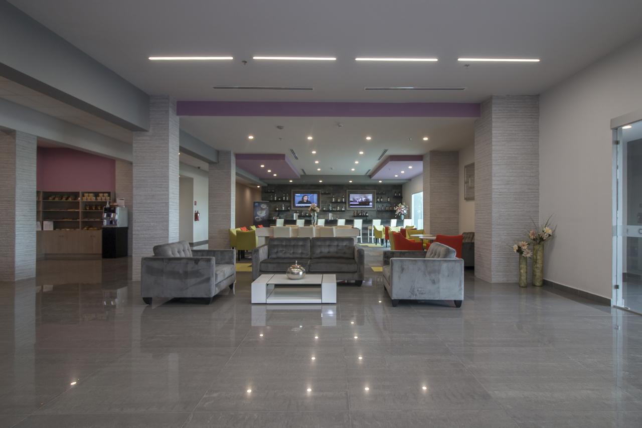 Chn Hotel Monterrey Aeropuerto, Trademark By Wyndham Apodaca Extérieur photo