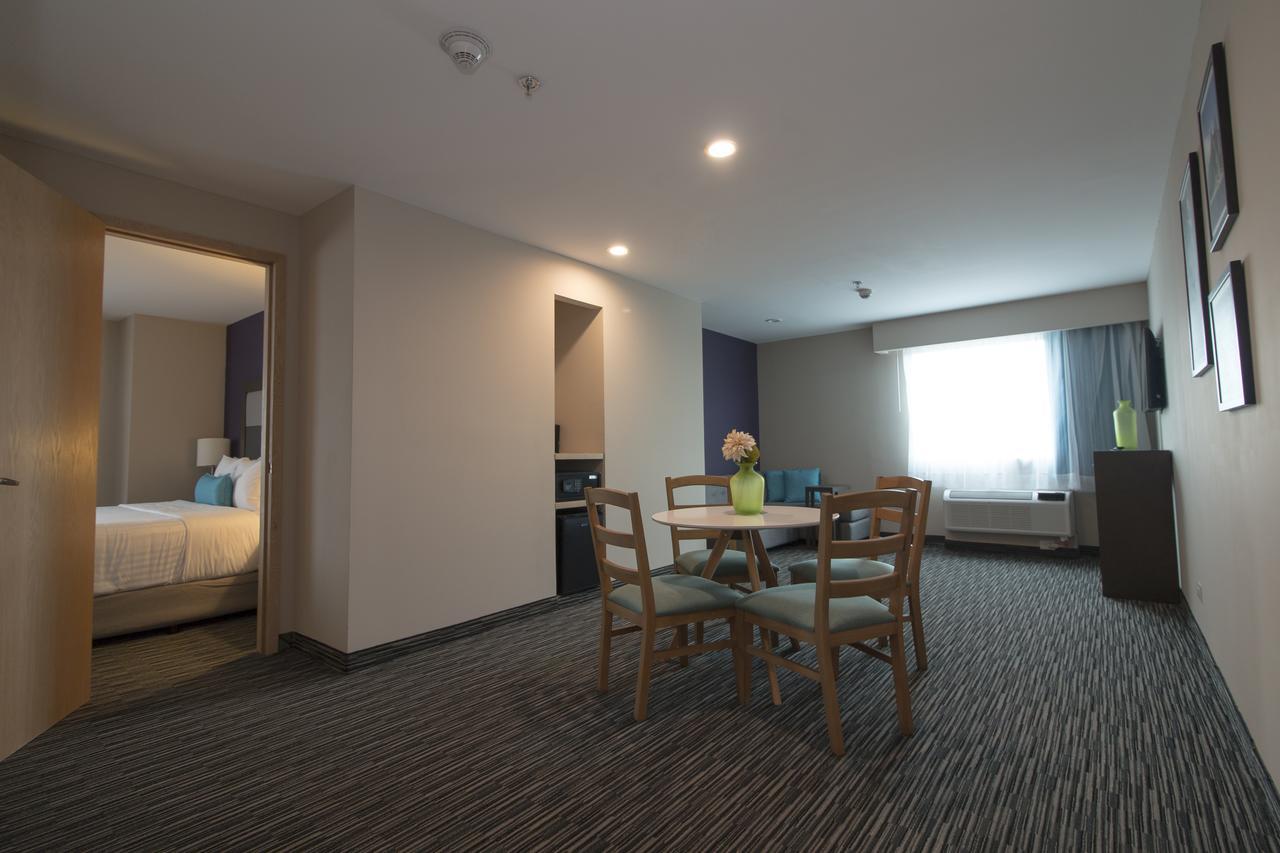 Chn Hotel Monterrey Aeropuerto, Trademark By Wyndham Apodaca Extérieur photo